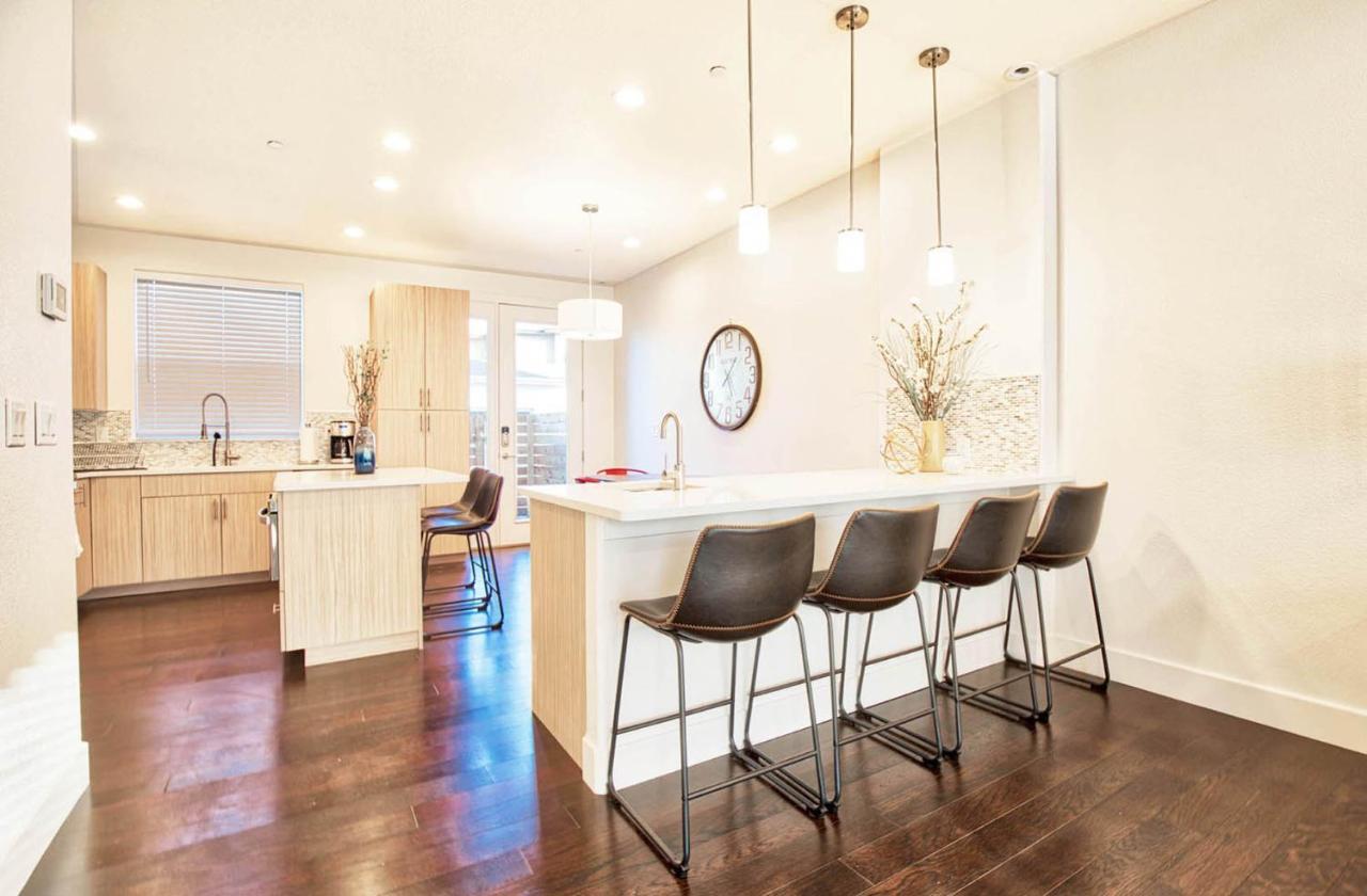 Beautiful 3 Bedroom Townhouse In Old Town North, Brewery District Fort Collins Dış mekan fotoğraf